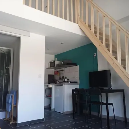 Petite Maison Avec Jardin Entre Et Village